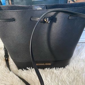 Women bag